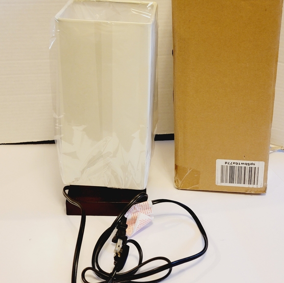 Brightech Wooden Base Table & Desk Lamp – Elongated Fabric Shade - Picture 5 of 11